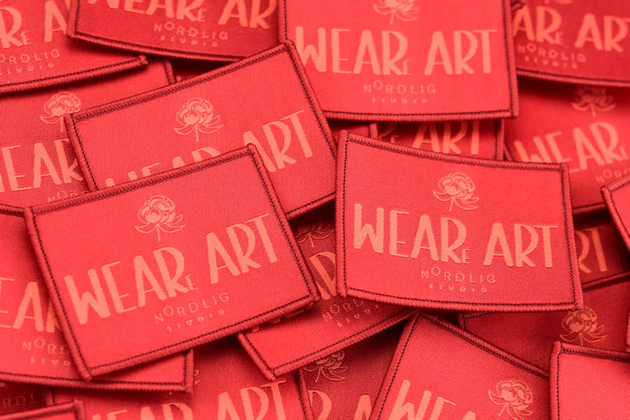 Kudotut kangasmerkit ja haalarimerkit