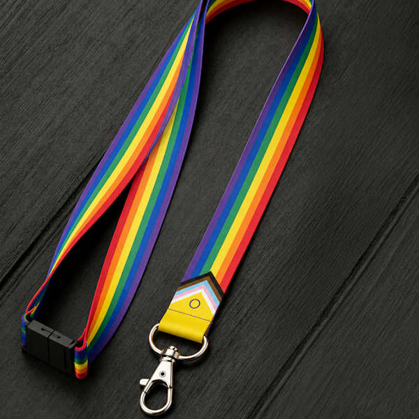 Progressiivinen Pride Avainnauha 20mm papukaijaklipsillä ja turvalukolla, progressiivinen sateenkaarilippu