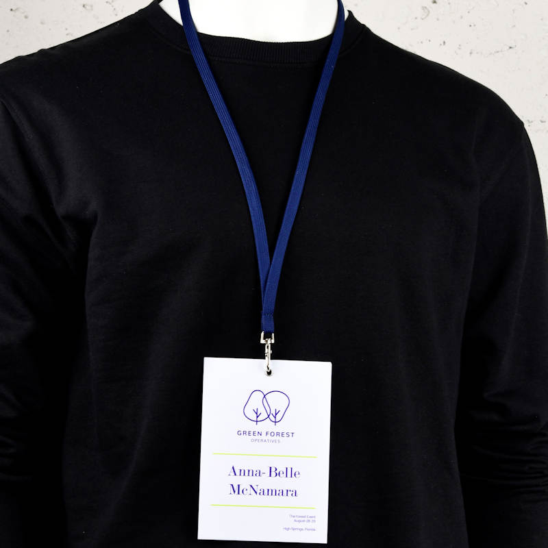 Tummansininen Classic 10mm kaulanauha turvalukolla ja papukaijaklipsillä