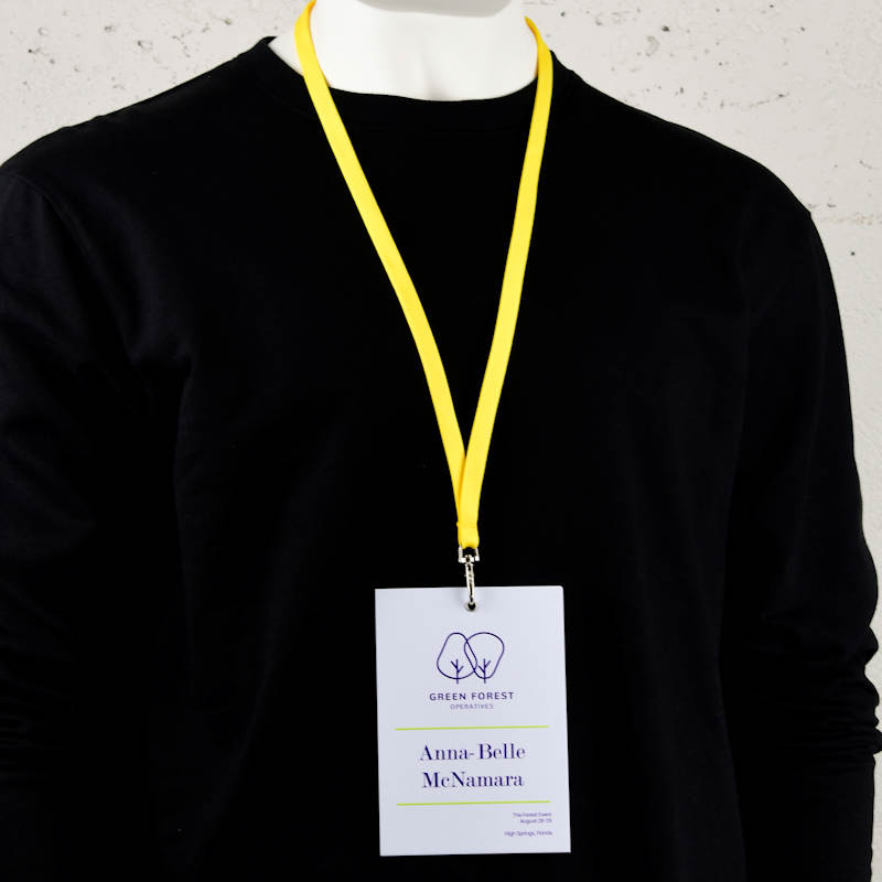 Keltainen Classic 10mm kaulanauha turvalukolla ja papukaijaklipsillä