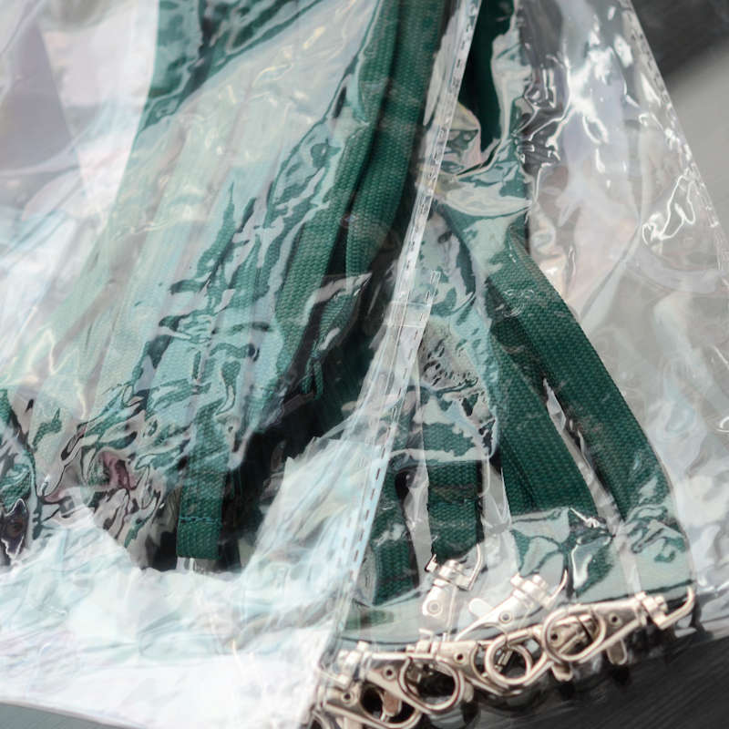 Tummanvihreä Classic 10mm kaulanauha turvalukolla ja papukaijaklipsillä