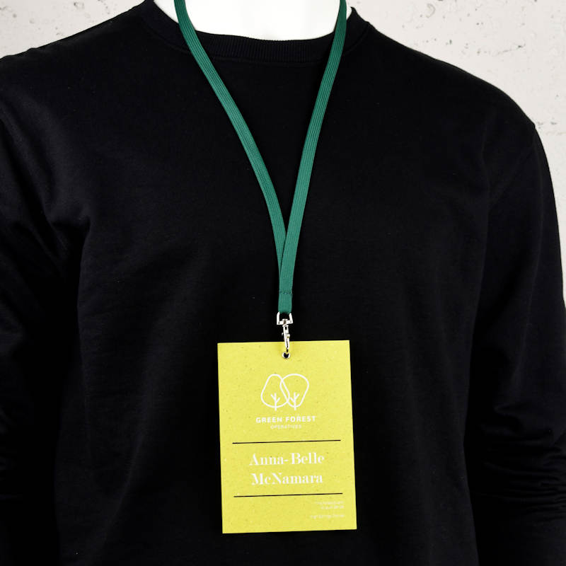 Tummanvihreä Classic 10mm kaulanauha turvalukolla ja papukaijaklipsillä