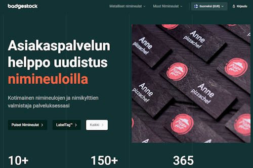 Nimineulat ja nimikyltit logolla painettuna